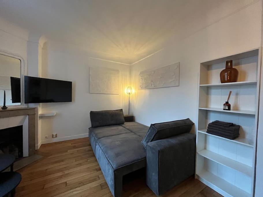 Typical Parisian Appartamento *